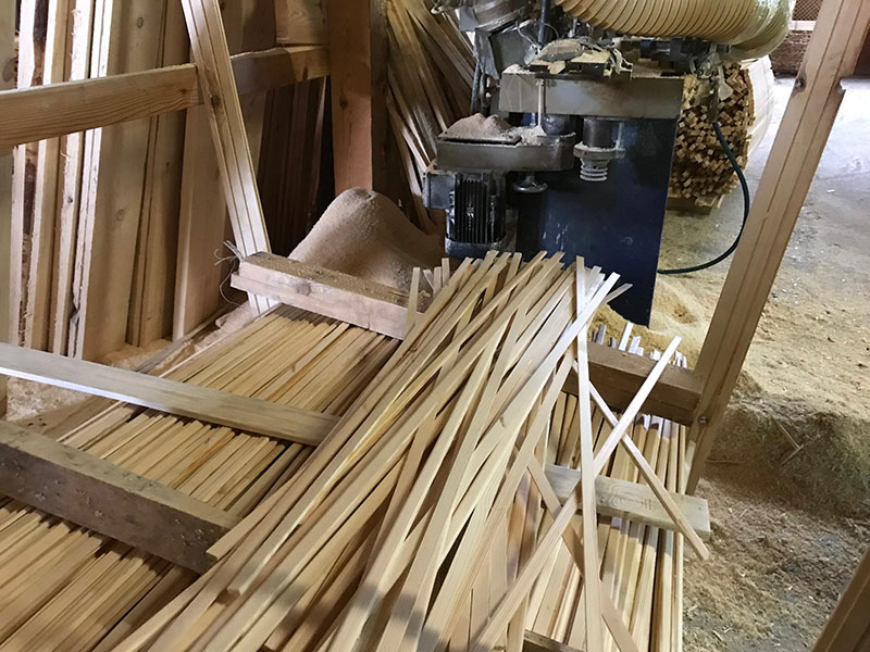 al�n tahtas�, al�n tahtas� imalat�, al�n tahtas� fiyatlar�, ah�ap profil, oymal� al�n tahtas�, s�p�rgelik, ah�ap kap� pervazlar�, ��ta imalat�, pencere ��talar�, seperat�r imalat�, speret�r modelleri, d��eme tahtalar�, lambiri, pres kalaslar, ekli d��eme, �at� al�n tahtas�, oymal� al�n tahtas�